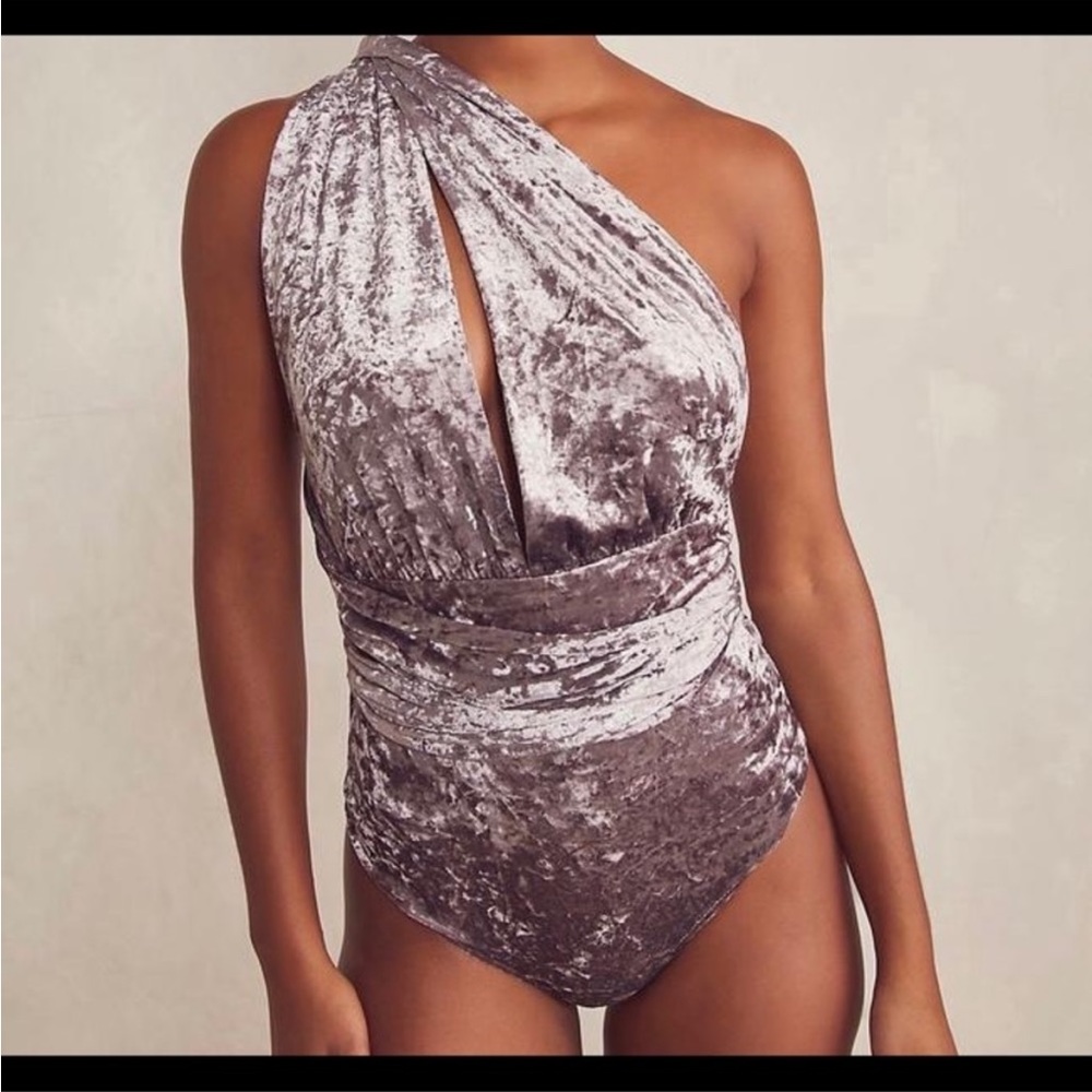 Free People One-Shoulder Velvet Bodysuit in Mauve Gray